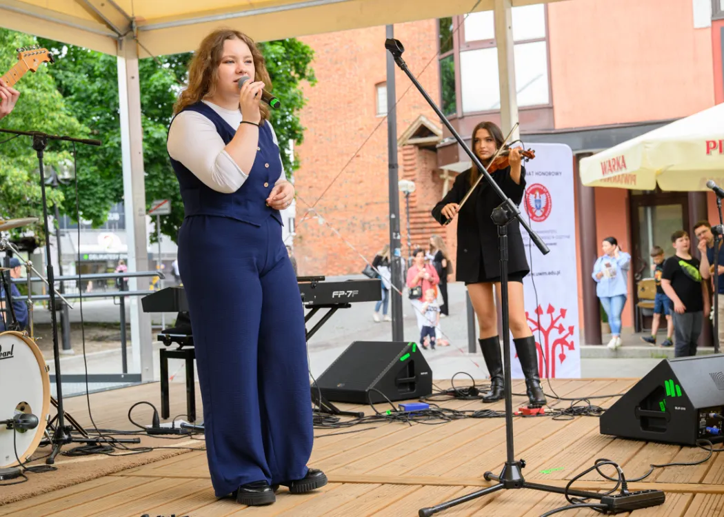 Piknik Sztuki z okazji jubileuszu 35-lecia Instytutu Sztuk Pięknych