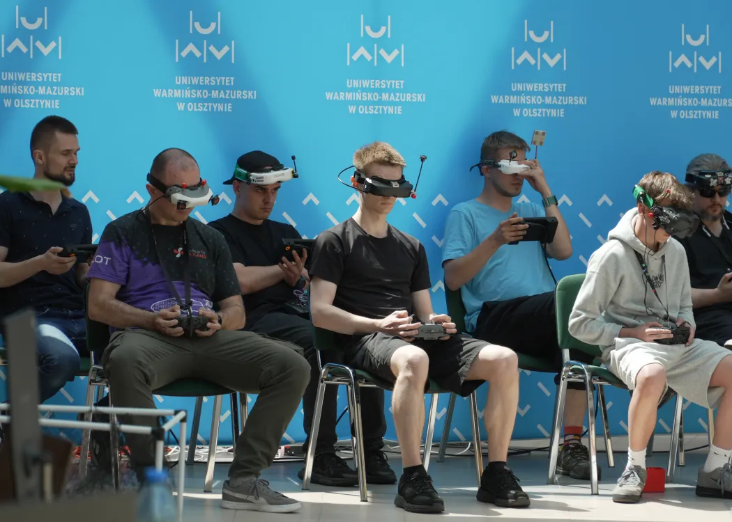 Ogólnopolska liga wyścigów mikrodronów FPV - zawody na WMiI UWM