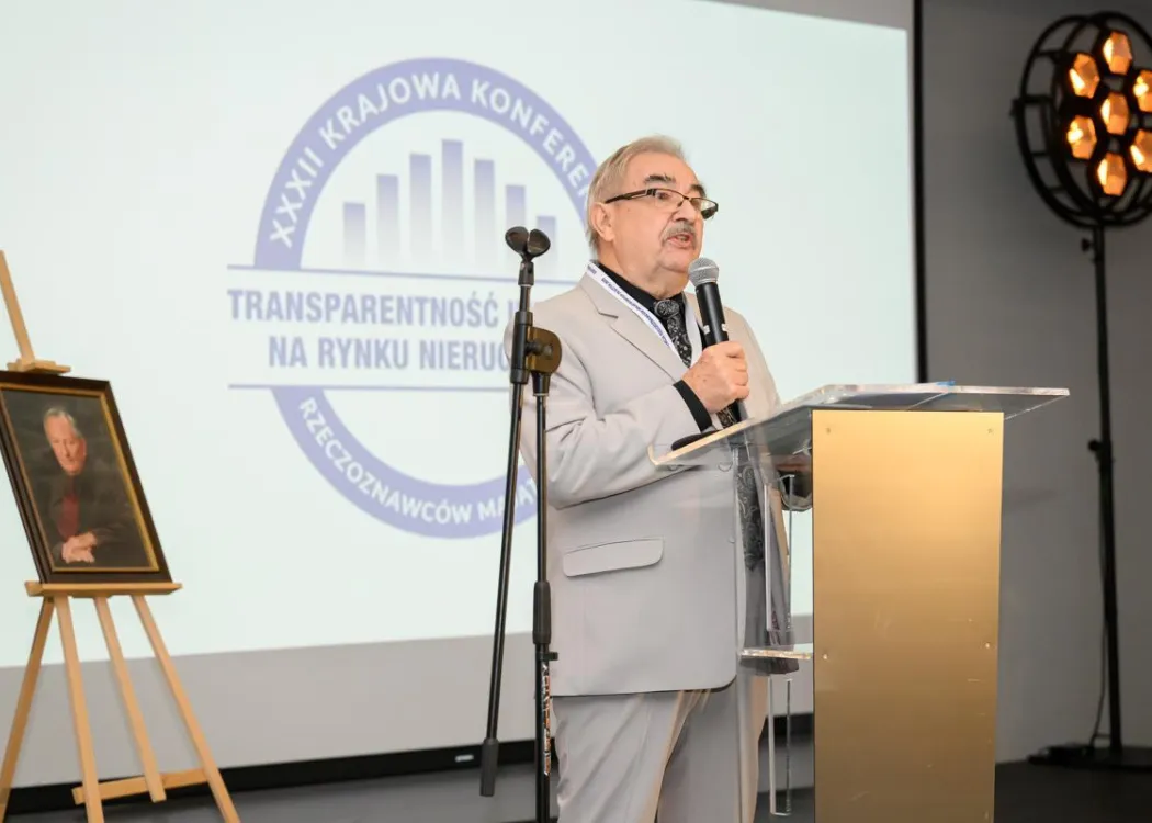 Konferencja rzeczoznawców majątkowych - organizator przemawia