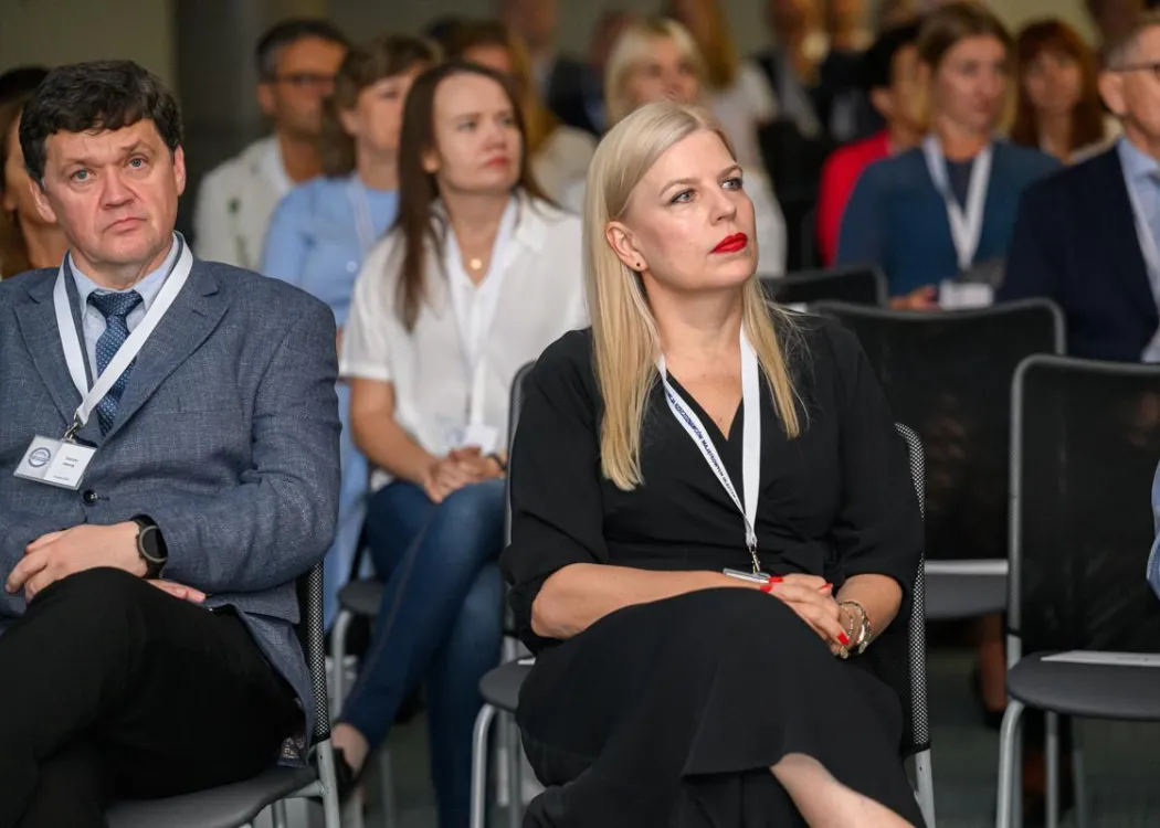 Konferencja rzeczoznawców majątkowych - uczestnicy siedzą 