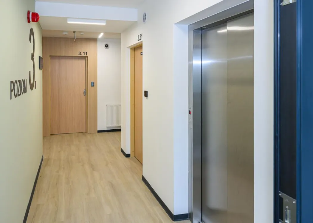 Dom Studencki nr 10: widok korytarza