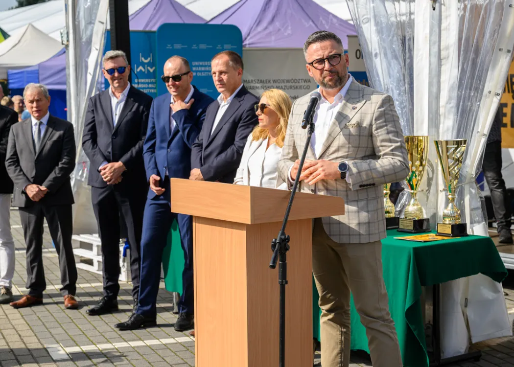 Święto Sera 2025: minister Marcin Kulasek przemawia do uczestników