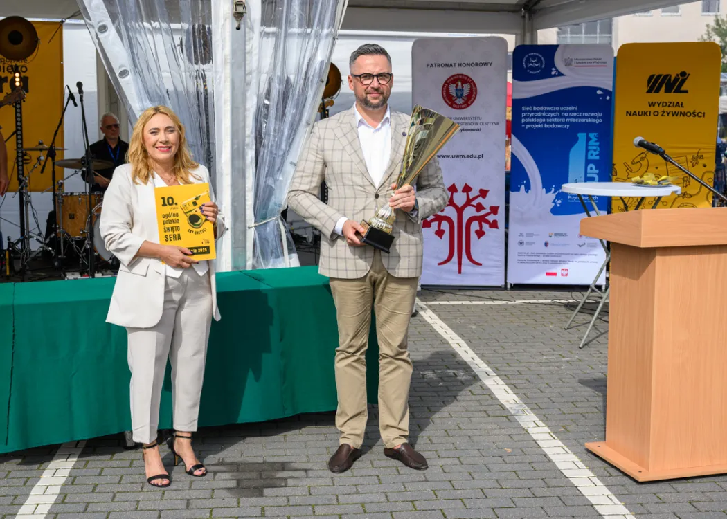 Święto Sera 2025: wręczanie pamiątkowego pucharu