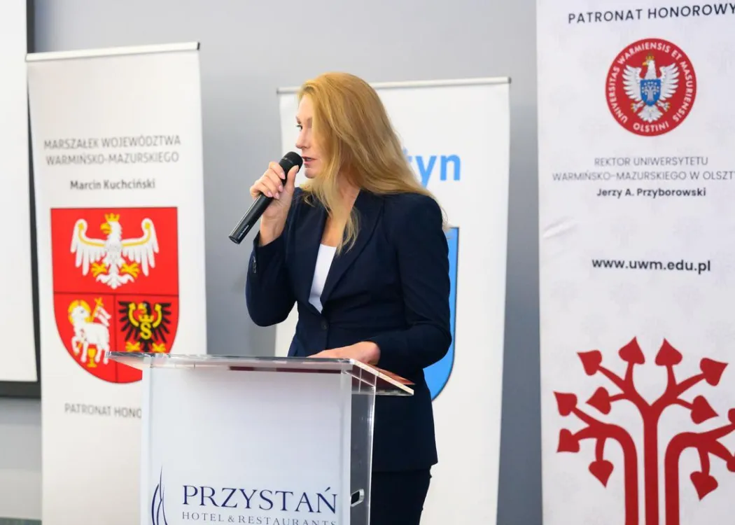 uczestnicy konferencji katedr finansów