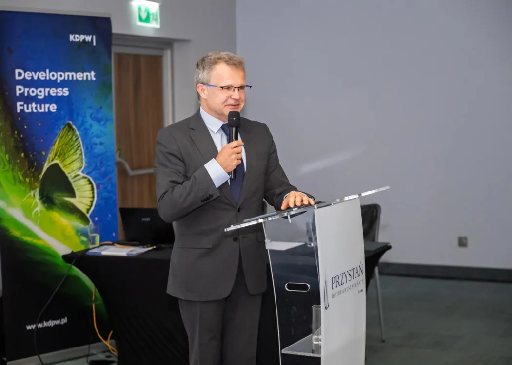 uczestnicy konferencji katedr finansów