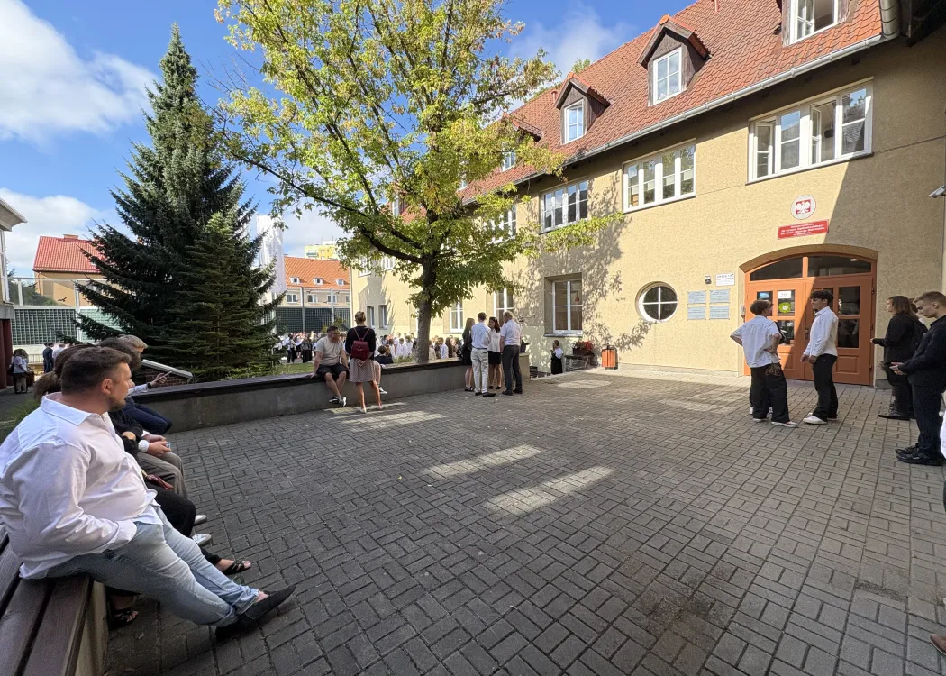 Inauguracja roku szkolnego w liceum uniwersyteckim