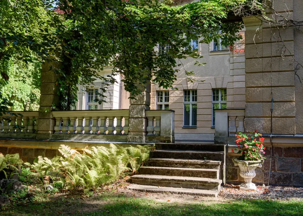 palac w lezanach