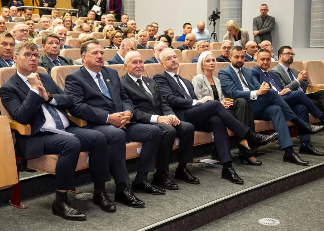 Inauguracja roku akademickiego 2025/2026: zaproszeni gości na widowni