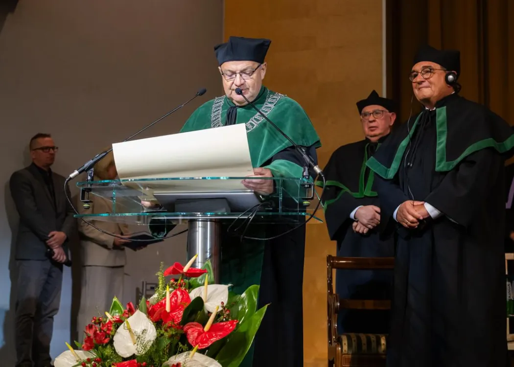 Inauguracja roku akademickiego 2025/2026: nadanie doktoratu honoris causa
