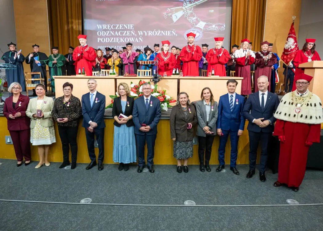 Inauguracja roku akademickiego 2025/2026: osoby odznaczone