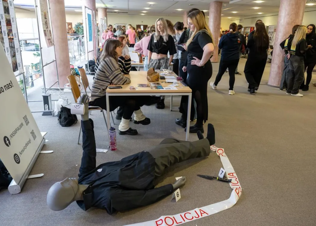 Student EXPO 2025: stoiska Koła Naukowego Suicydologów 