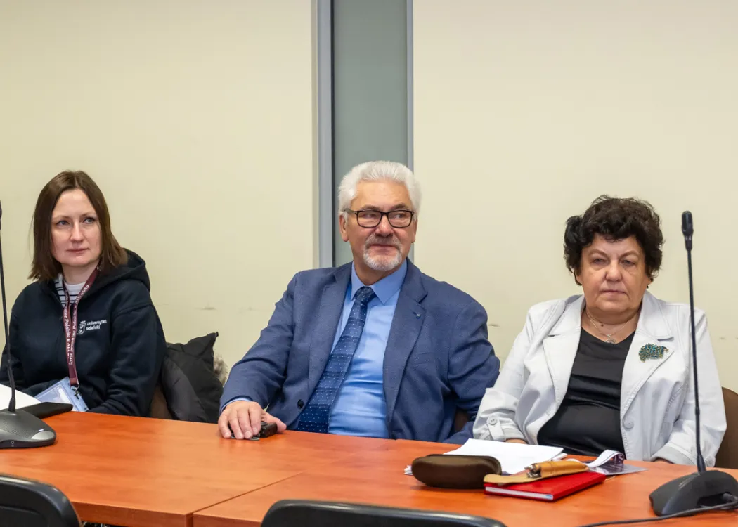 uczestnicy konferencji "Życie prywatne Polaków w XIX w." 