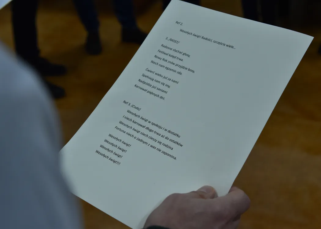 Nagranie pastorałki 2025: kartka papieru z tekstem pastorałki 