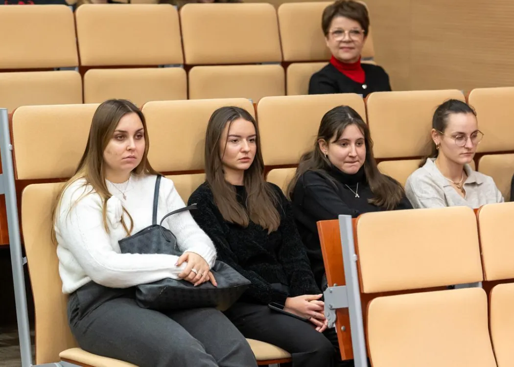 publiczność podczas debaty 