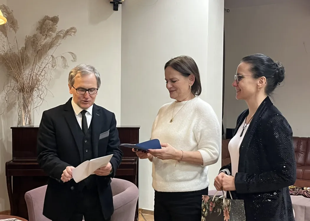 Prof. Sokołowski z socjolożkami