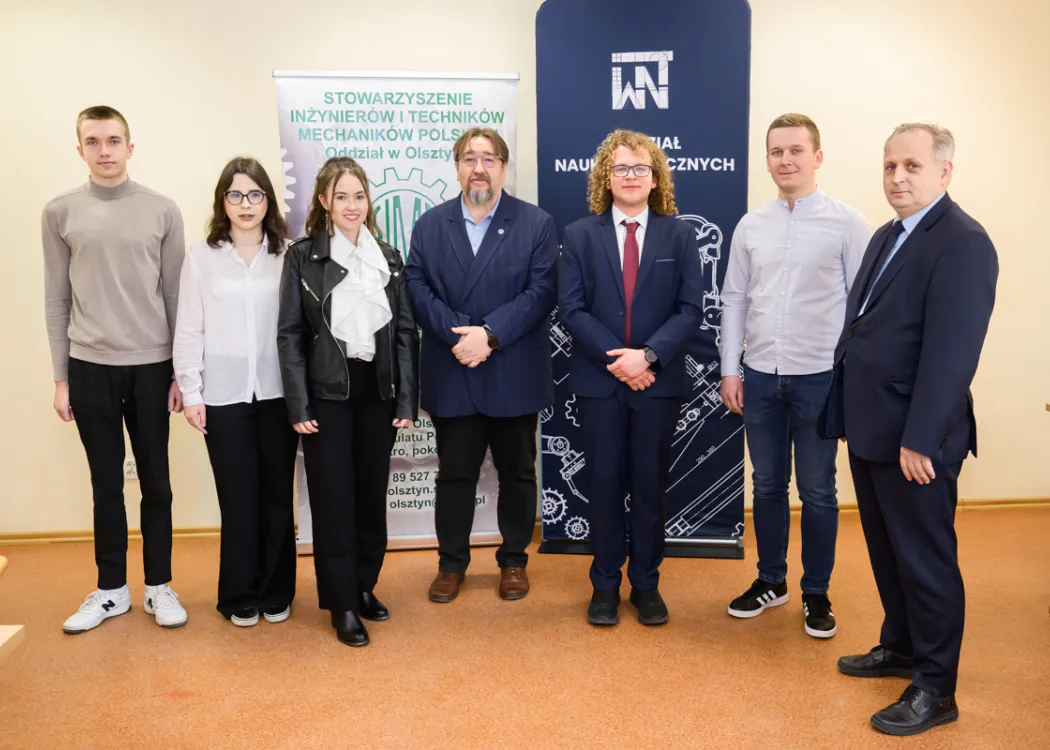 nagrodzeni przez SIMP