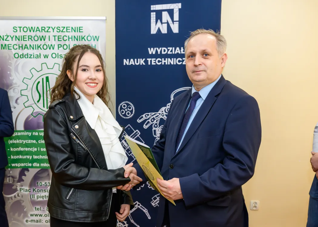 nagrodzeni przez SIMP