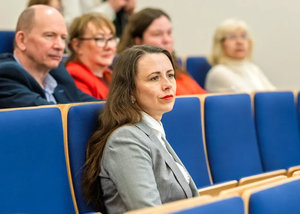 Uczestnicy seminarium Wykorzenieni 