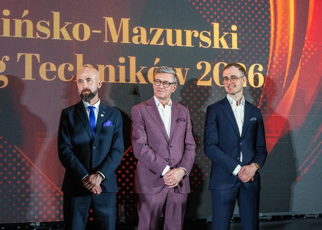 Prof. Sławomir Przybyliński, prof. Jerzy Przyborowski i Bartosz Stawiasz