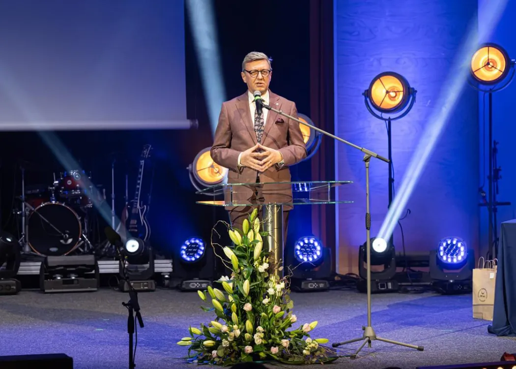 Gala Skrzydła Warmii i Mazur: rektor przemawia