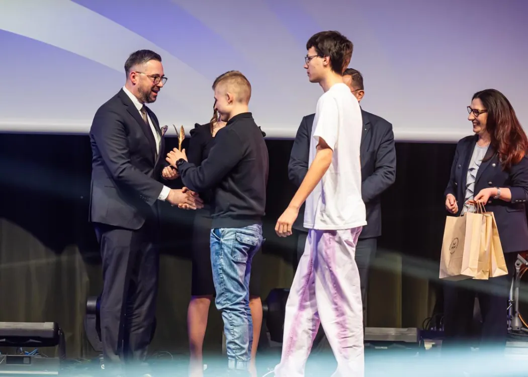 Gala Skrzydła Warmii i Mazur: nagrodzeni studenci z ministrem