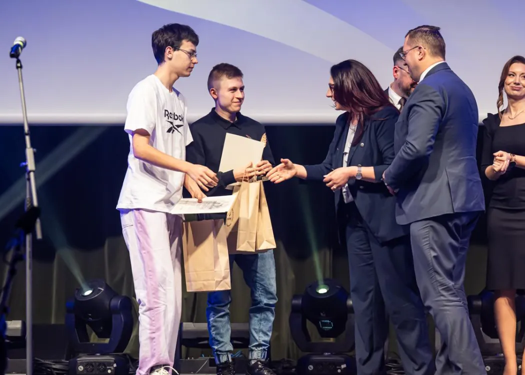 Gala Skrzydła Warmii i Mazur: organizatorzy wręczają studentom nagrody