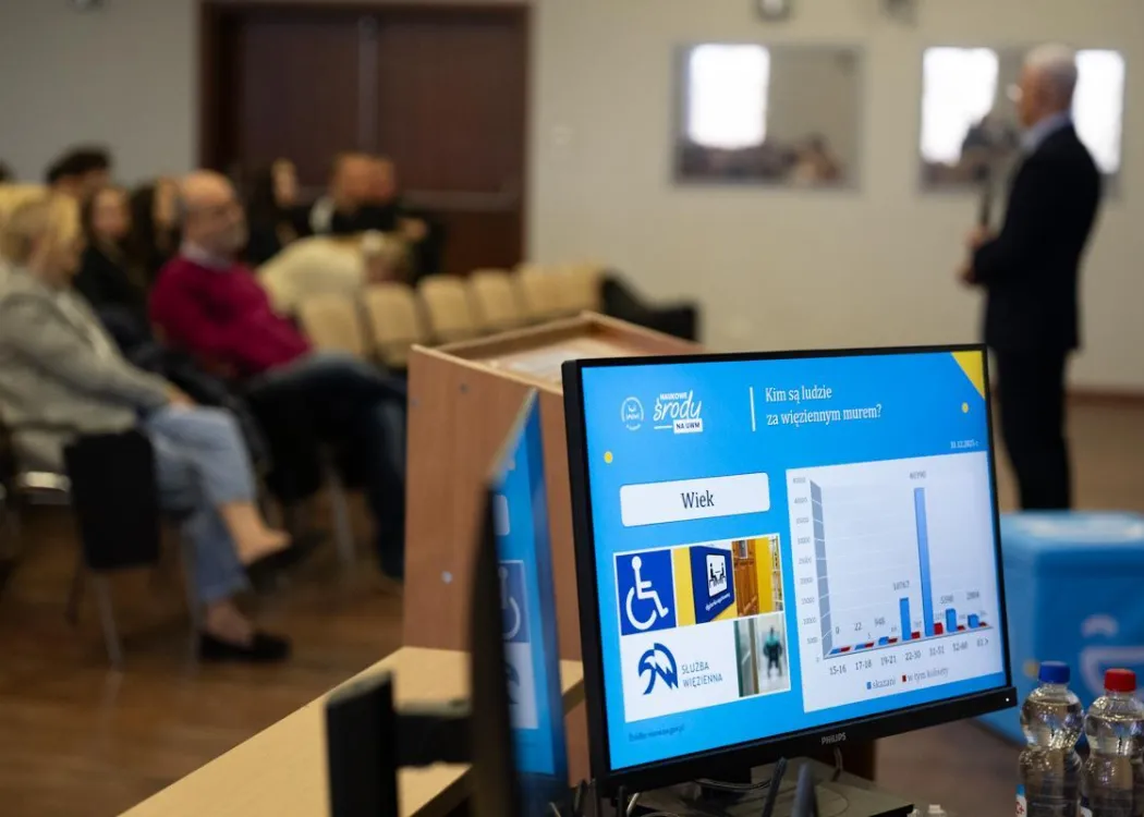 Naukowe Środy na UWM: monitor z fragmentem prezentacji