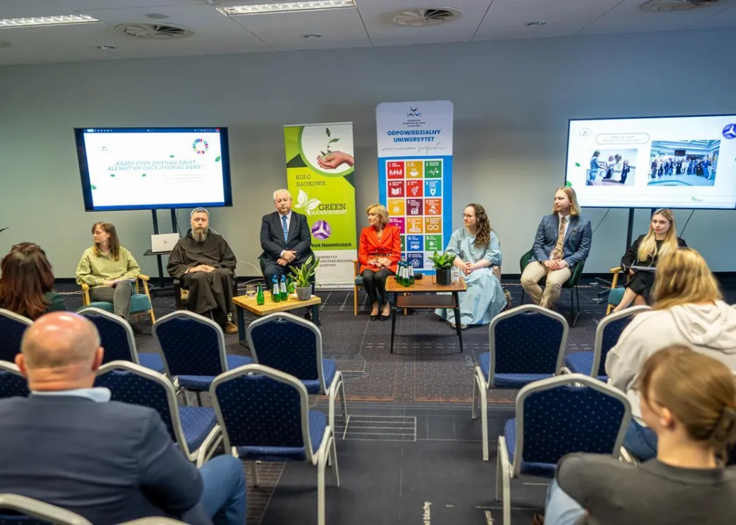 Debata ekologiczna z okazji Tygodnia Ziemi 