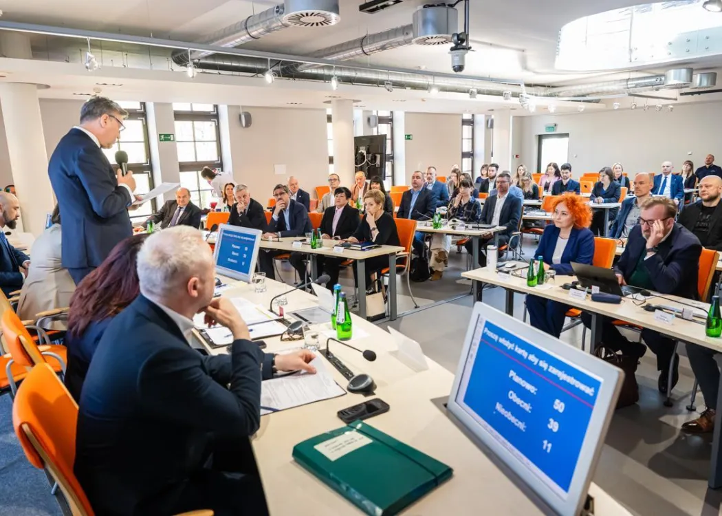 Obrady Senatu UWM - kwiecień 2026, widok na salę