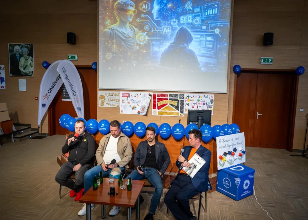 Debata "Human w digitalu" 2026: uczestnicy debaty 