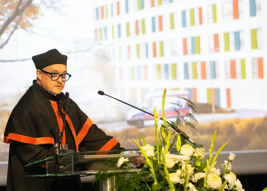 Prof. Krzysztof Dowgierd