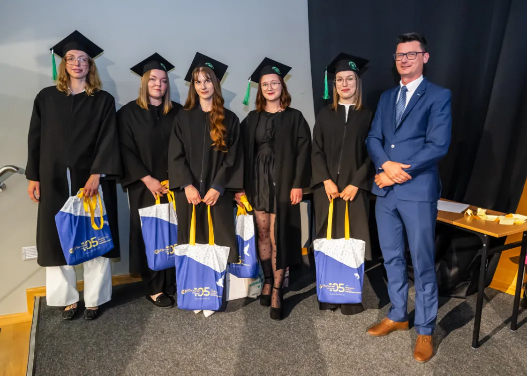 rozdanie dyplomów na Wydziale Medycyny Weterynaryjnej UWM