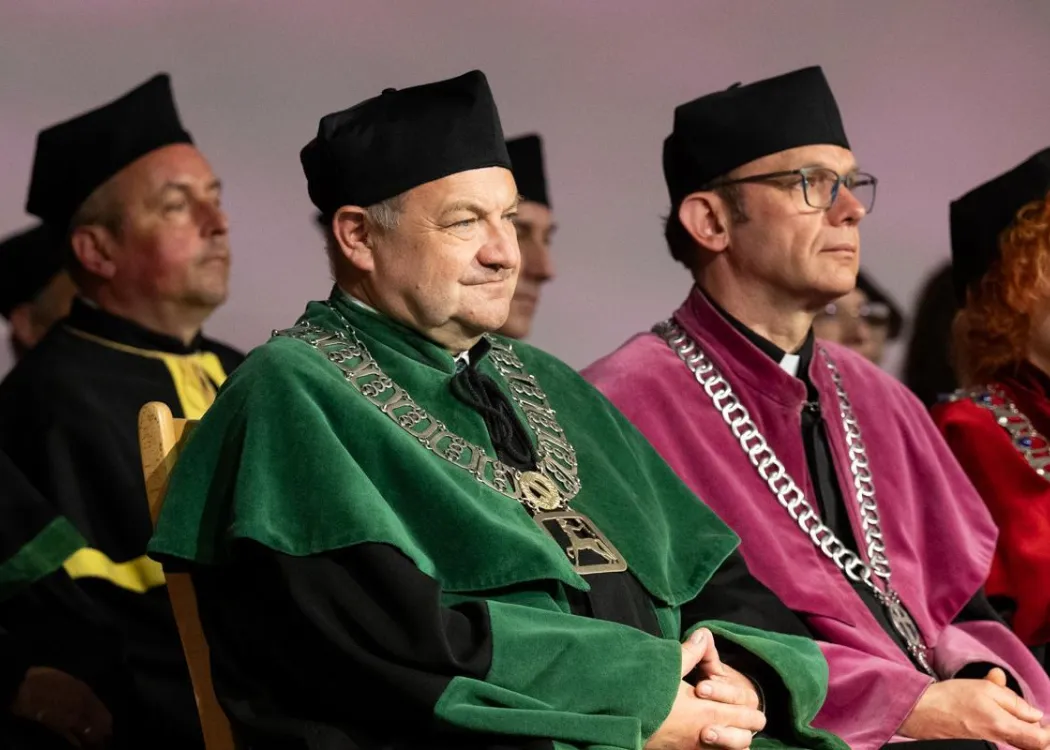 Święto Uniwersytetu 2026: członkowie Senatu UWM podczas Święta Uniwersytetu 