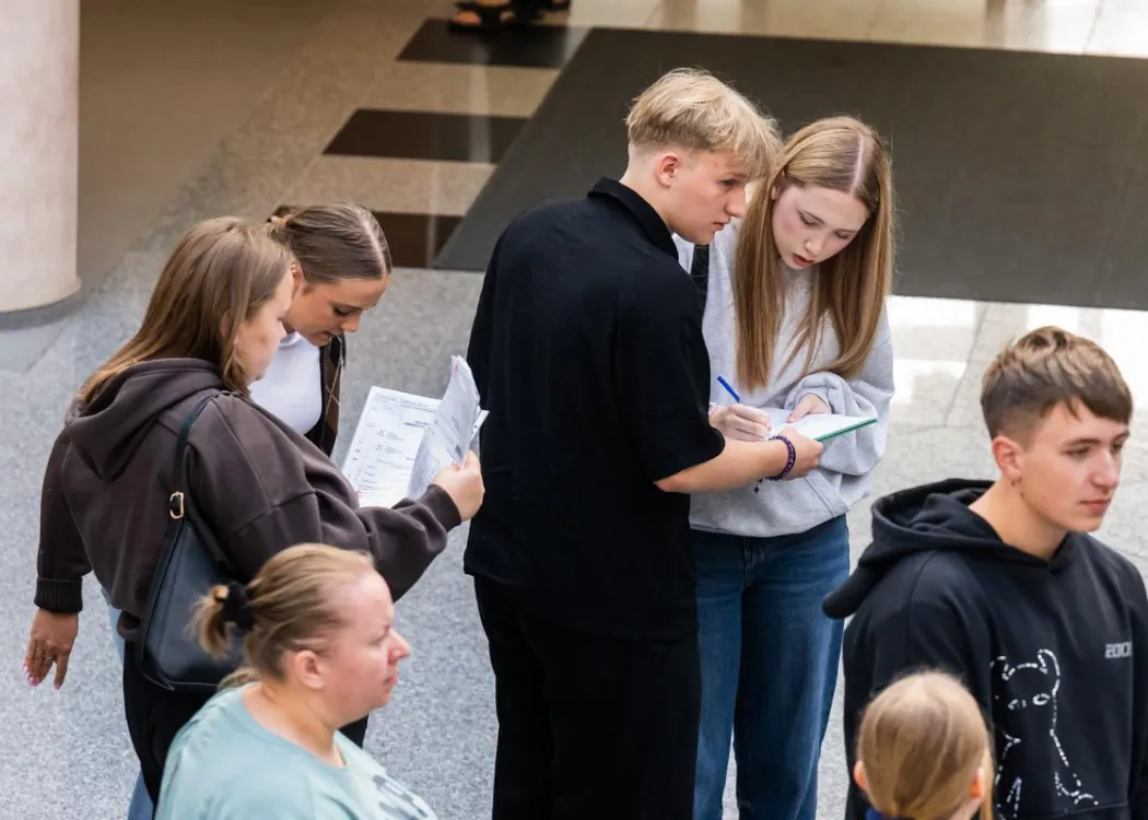 Strefa Kandydata UWM 2026: kandydaci na studia sprawdzają dokumenty