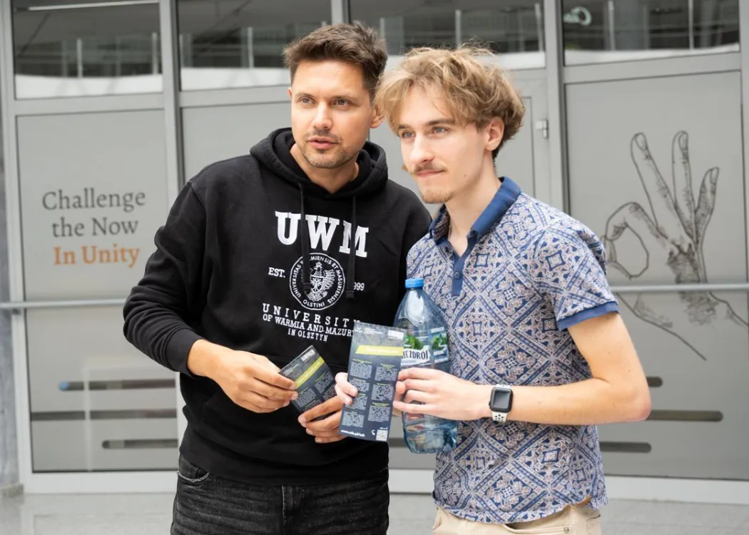 Strefa Kandydata UWM 2026: pracownik UWM z kandydatem na studia