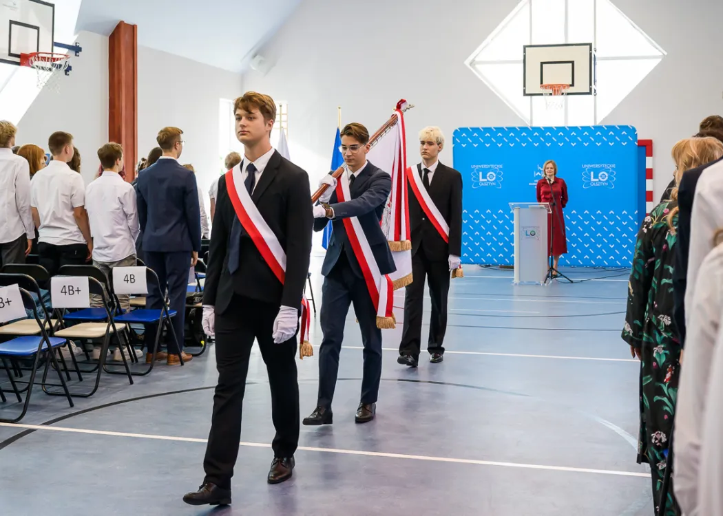 Uniwersyteckie XII LO w Olsztynie rozpoczęło nowy rok szkolny