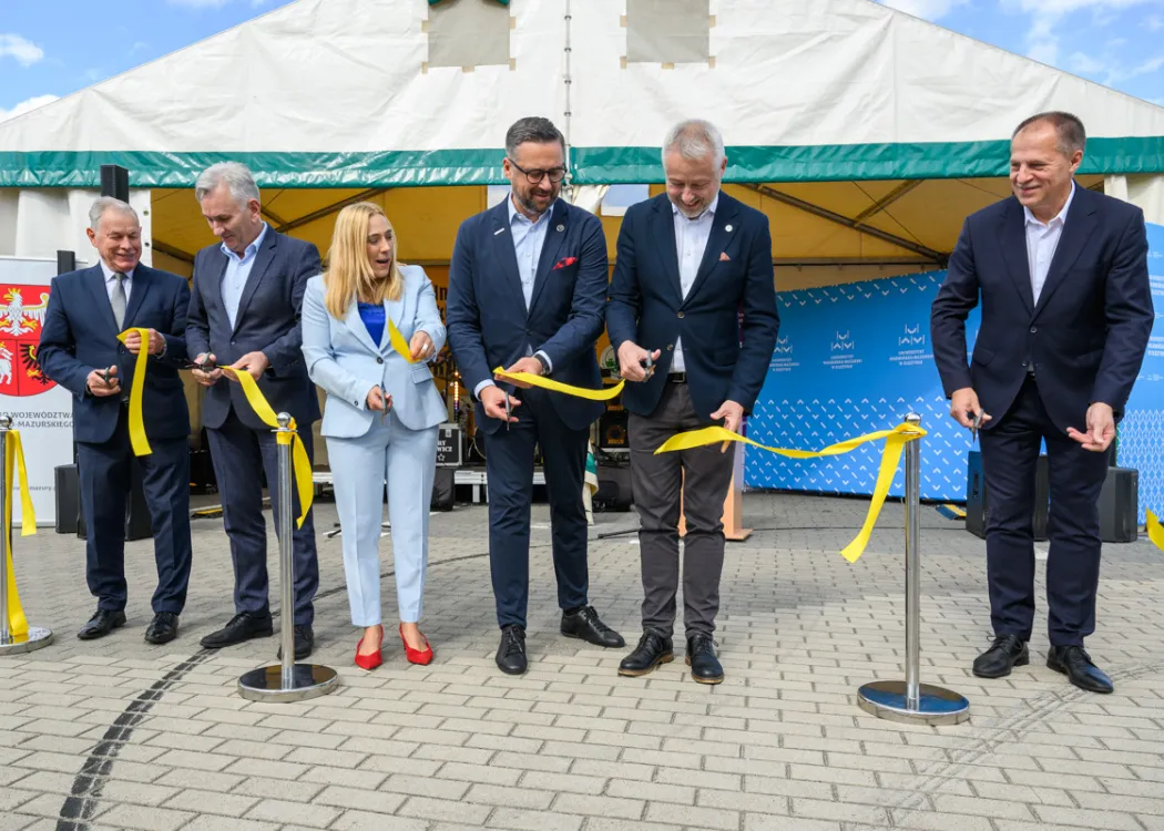 11. Święto Sera: przecięcie wstęgi