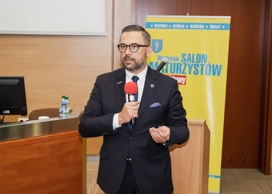 Salon Maturzystów 2026: minister nauki i szkolnictwa wyższego przemawia