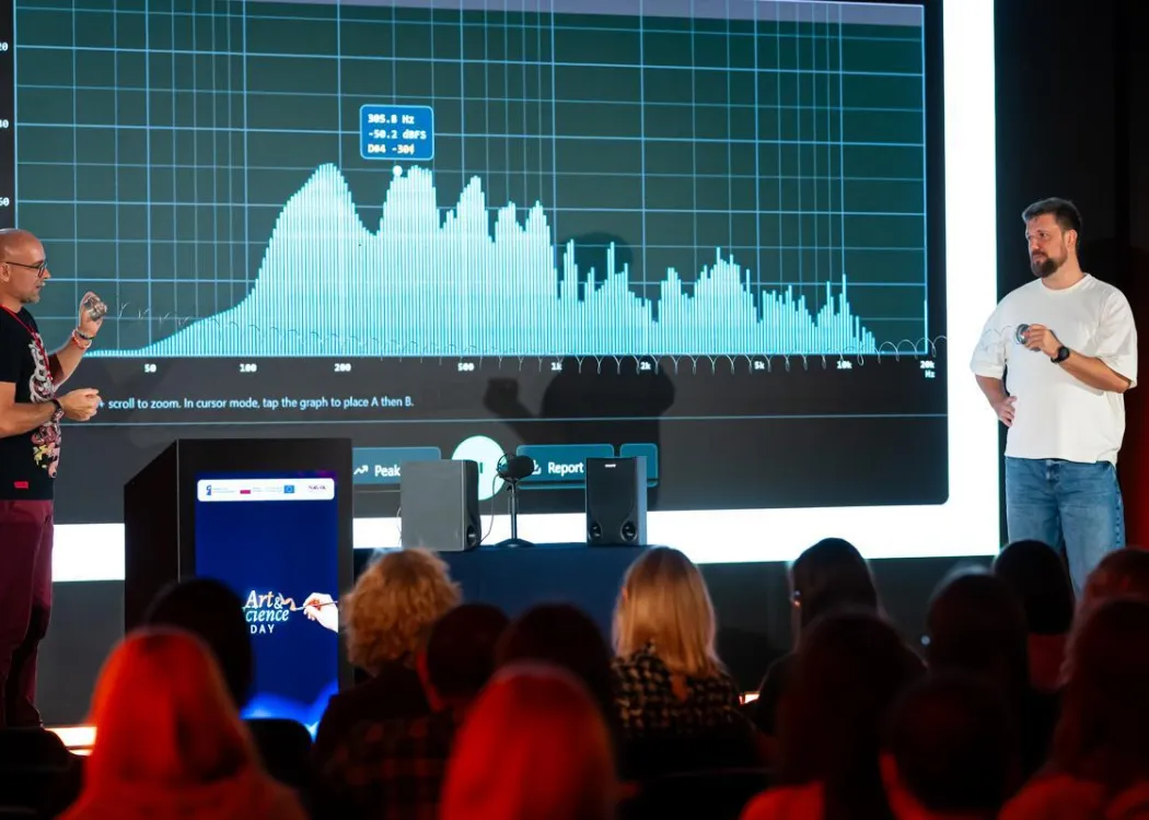 Art & Science Day na UWM: widok na scenę
