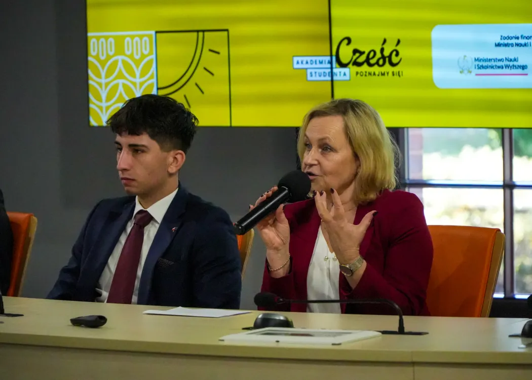 Konferencja dotycząca kierunków rolniczych: paneliści
