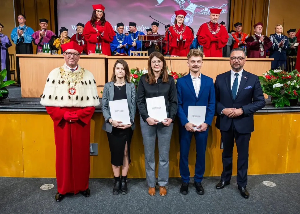 Inauguracja roku akademickiego 2026/2027: wręczenie wyróżnień