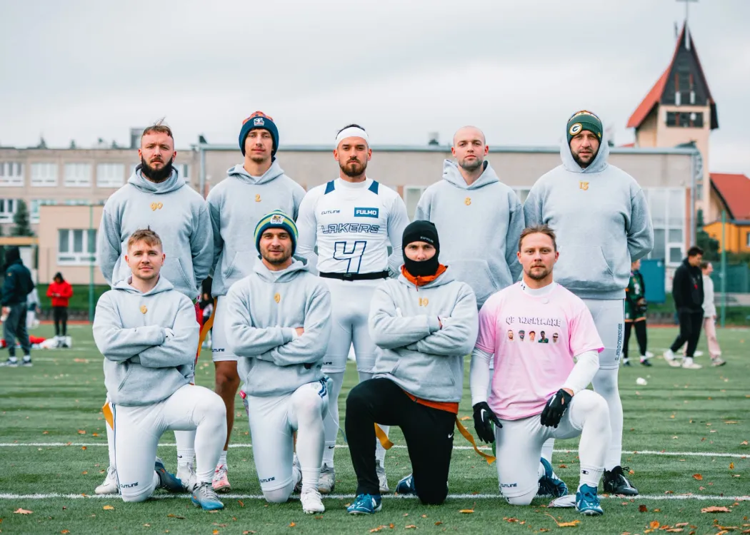 Drużyna AZS UWM Olsztyn Lakers w futbolu flagowym