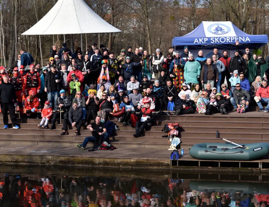 zdjęcie ze spływu Łyną zorganizowanego przez Akademicki Klub Płetwonurków "Skorpena" 