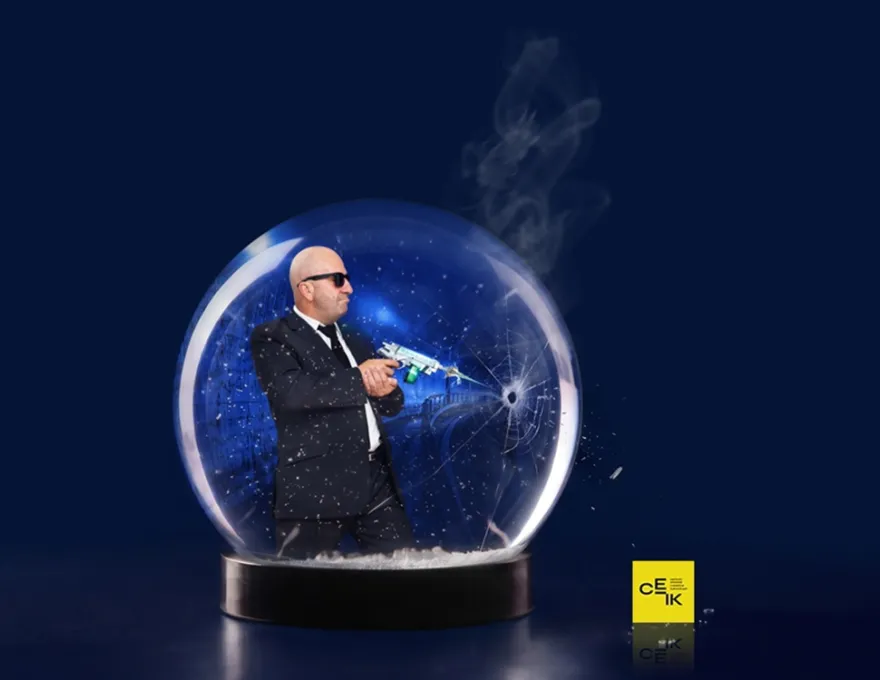 Grafika ze zdjęciem artysty 