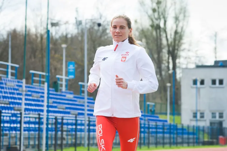 Aleksandra Lisowska na stadionie