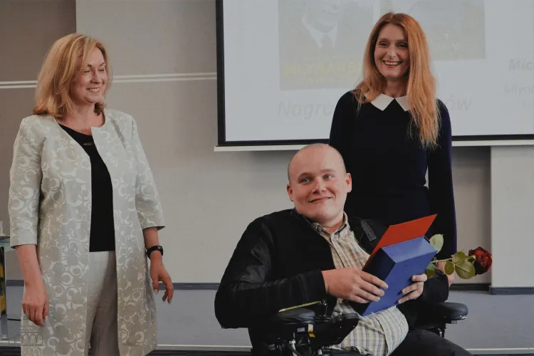 Michał Ostrowski odbiera Wawrzyn