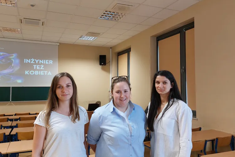 Absolwentki UWM podczas spotkania Inżynier też kobieta