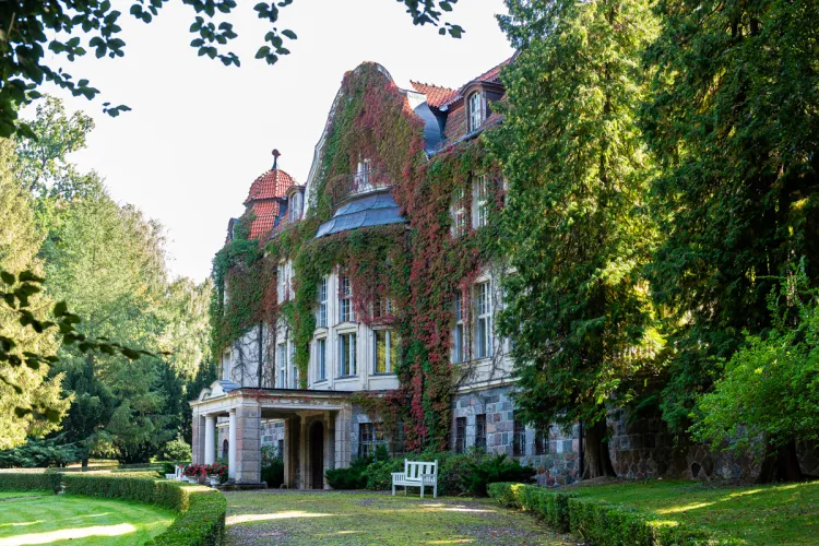 Pałac w Łężanach