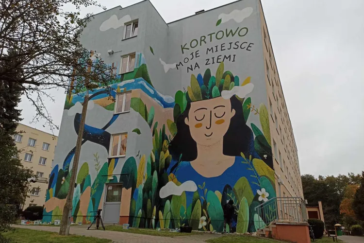 Mural na DS8: Kortowo - moje miejsce na ziemi