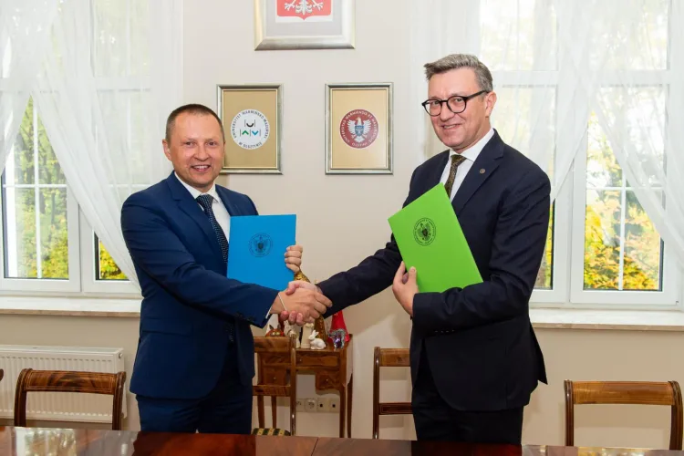 Od lewej: Jarosław Tokarczyk i prof. Jerzy Przyborowski 